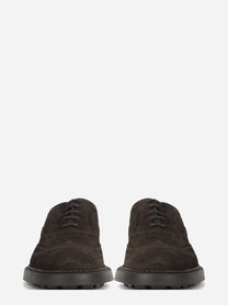 Francesina brogue in suede marrone - vista frontale