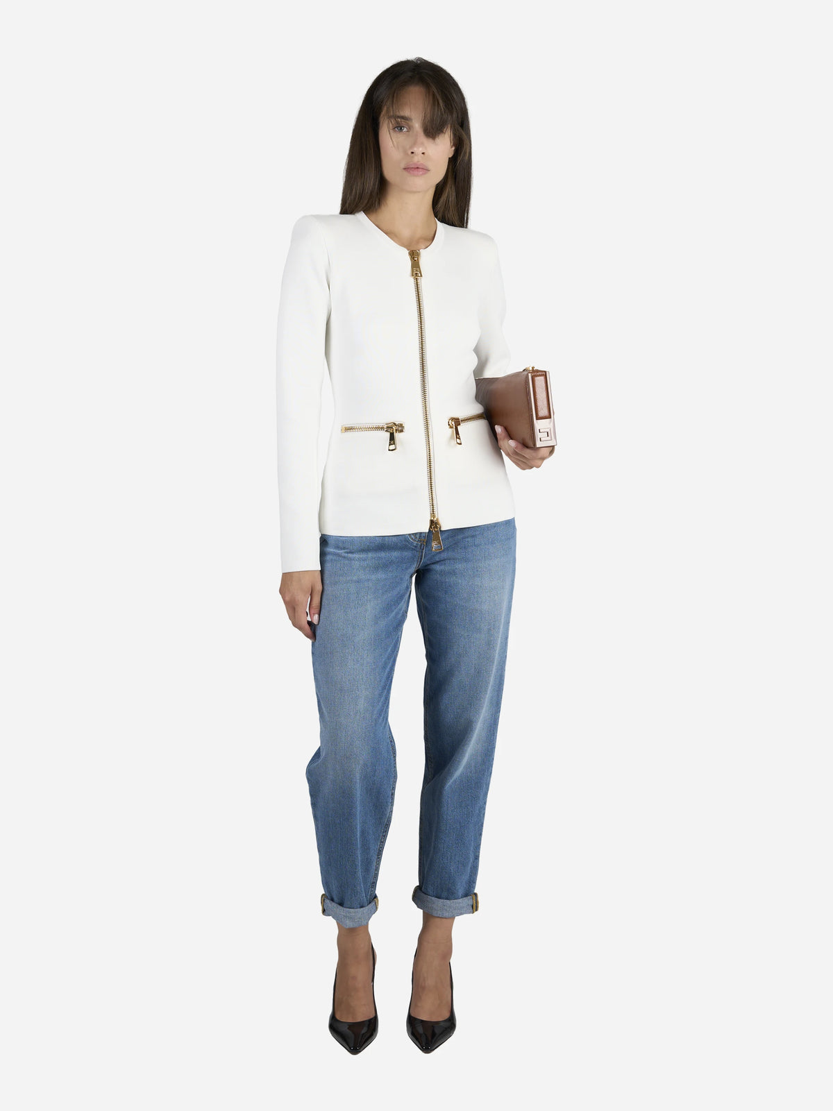 Cardigan in maglia con zip bianco - indossato, posa alternativa