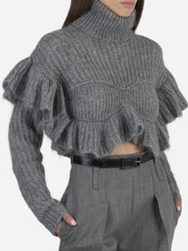 Pullover in mohair con volant - dettaglio indossato