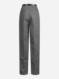 Pantaloni in lana vergine con cintura - vista posteriore