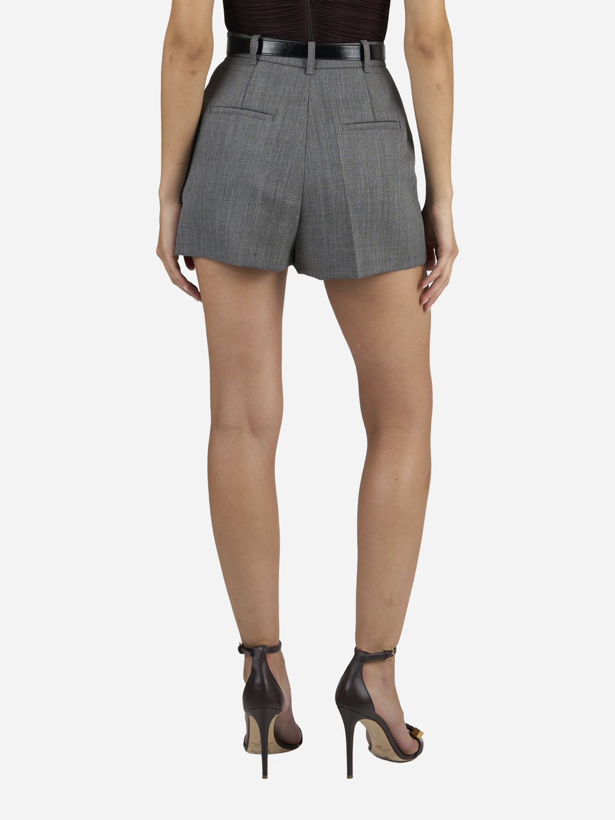 Shorts in lana vergine con cintura - indossato, vista posteriore
