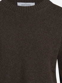 Maglia girocollo in lana e cashmere marrone - dettaglio del prodotto