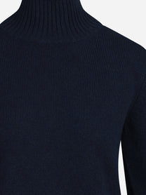 Lupetto in cashmere blu - dettaglio del prodotto