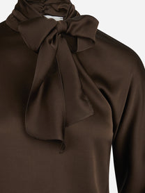 Blusa in raso di seta con fiocco marrone - dettaglio del prodotto