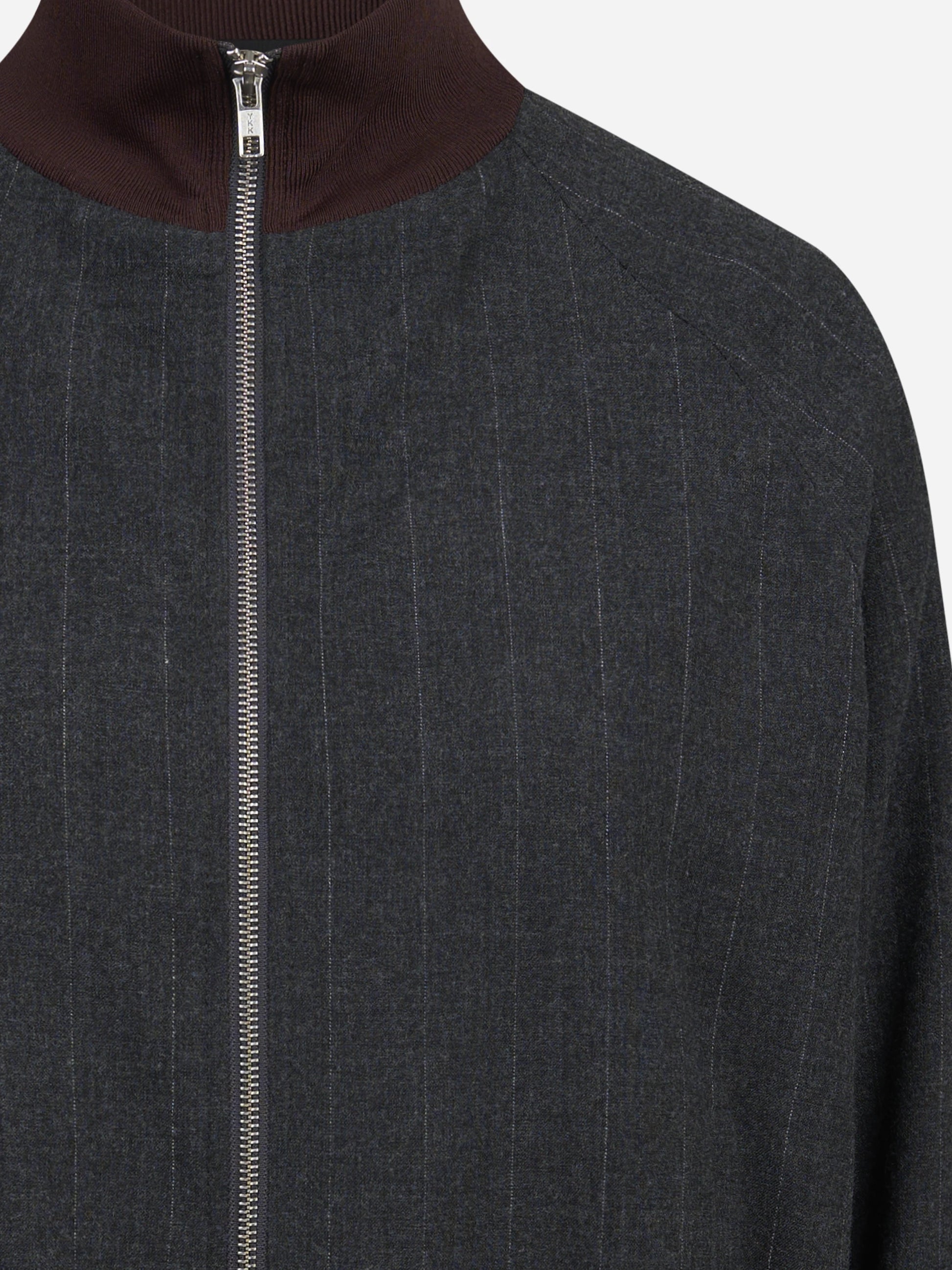 Bomber gessato con zip grigio e bordeaux - vista laterale e dettagli