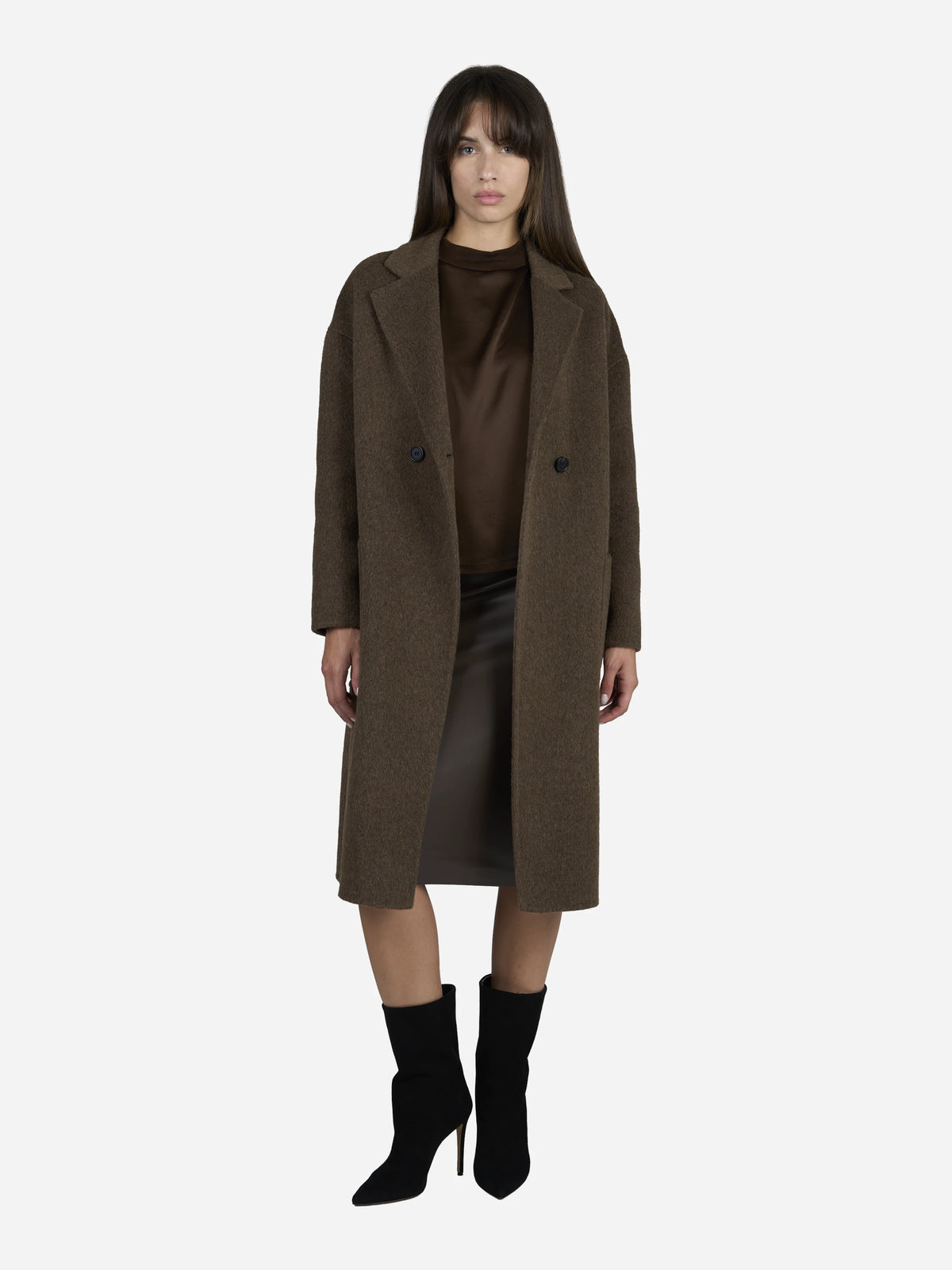Gonna a tubino in ecopelle marrone - indossato, look completo