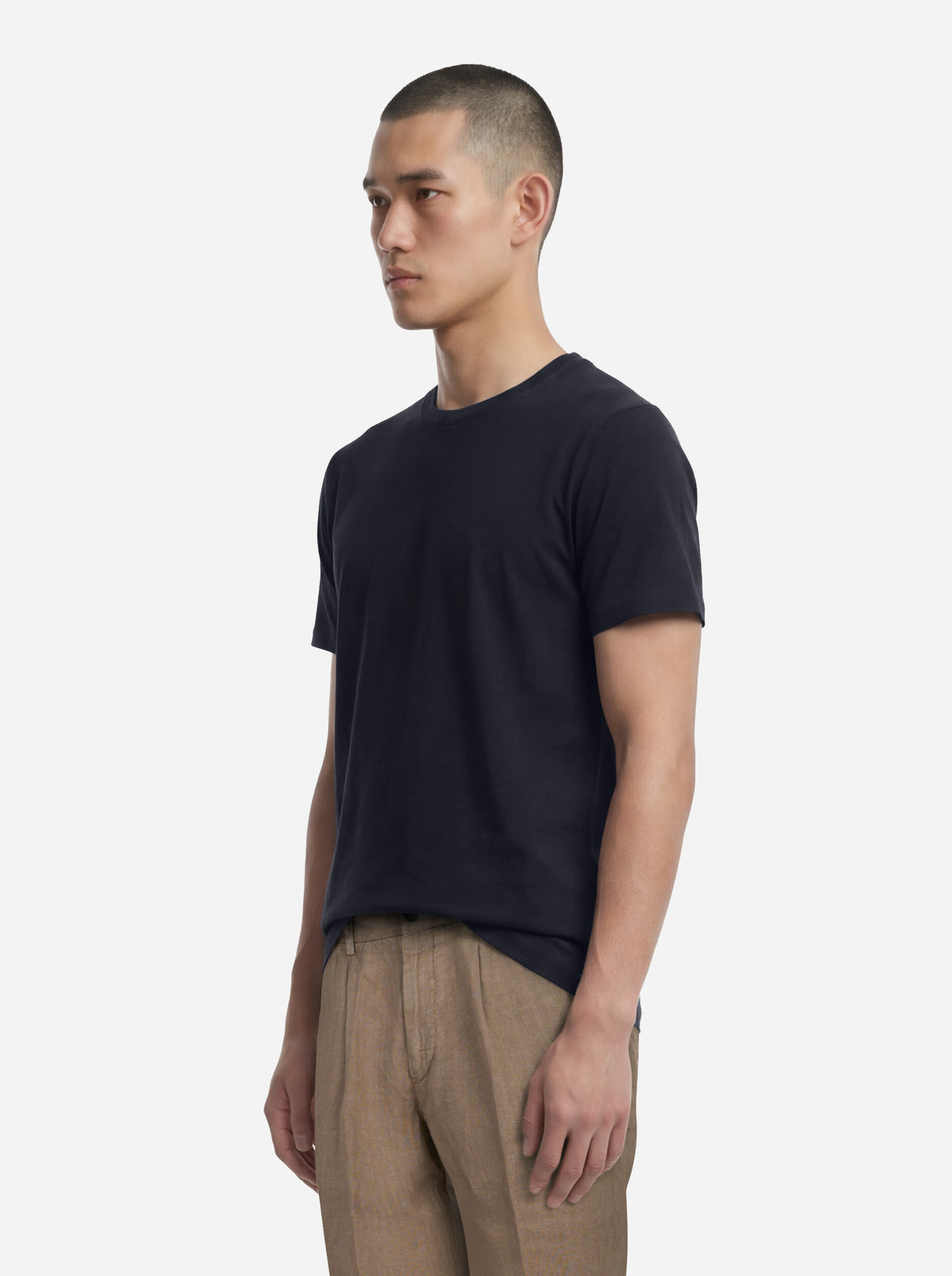 T-shirt Ossigeno in cotone stretch blu - indossato, vista laterale