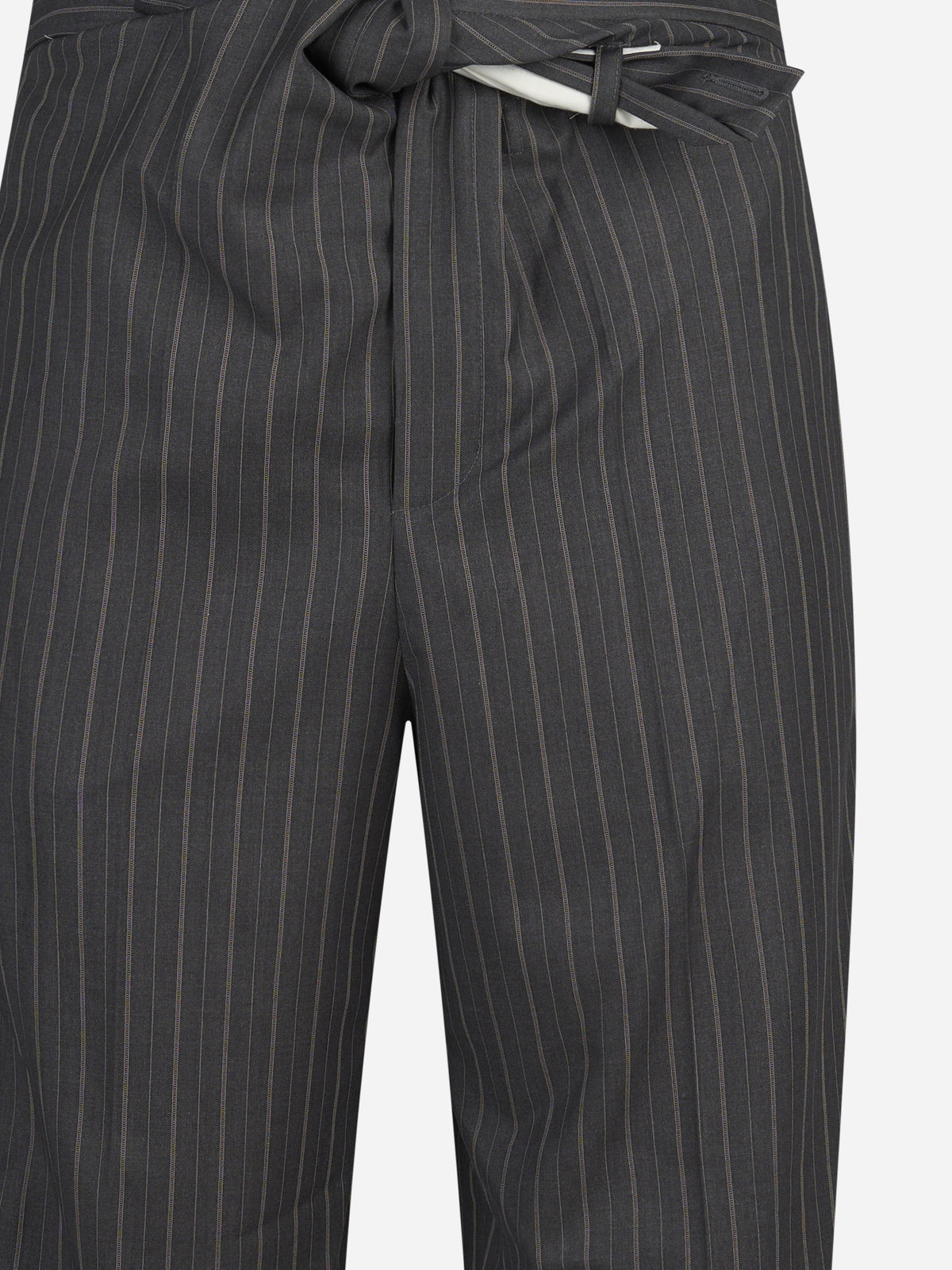 Pantaloni Nodo gessati in lana grigi - dettaglio del capo