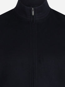 Gilet Camden in misto lana blu - dettaglio del ricamo o della costruzione