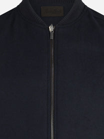 Gilet reversibile Spencer in misto lana blu - dettaglio della chiusura e del tessuto