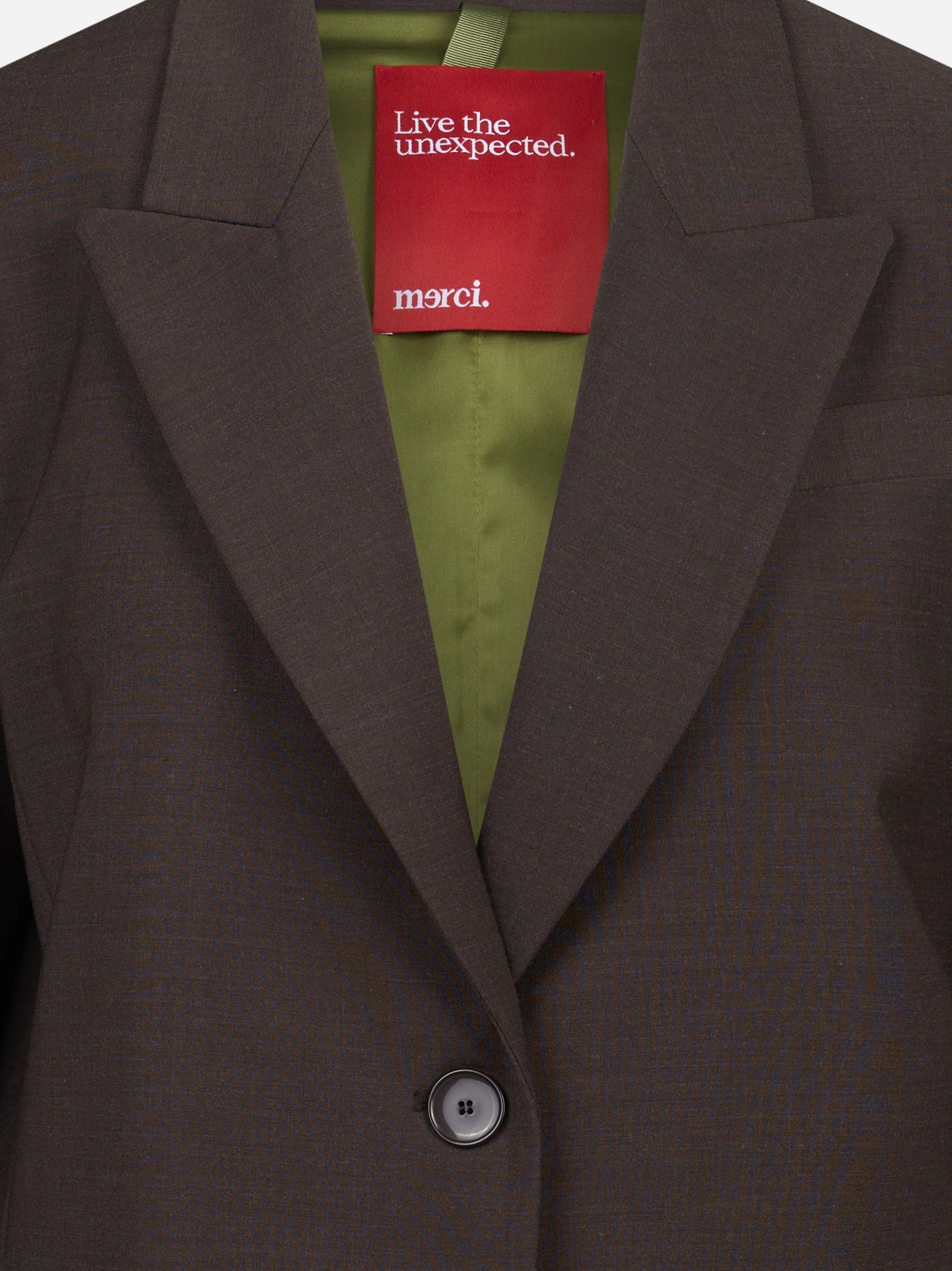 Blazer monopetto oversized marrone - vista laterale e dettagli