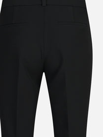 Pantaloni a sigaretta stretch neri - dettaglio del prodotto