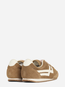 Sneaker Racer 82 in suede marrone - dettaglio della coppia