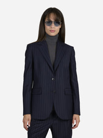 Blazer monopetto gessato blu - indossato, vista frontale
