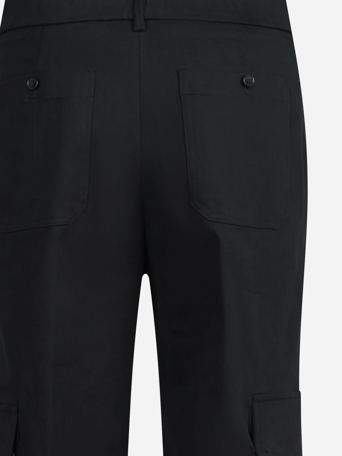 Pantaloni cargo Lorenza in cotone stretch neri - dettaglio del prodotto