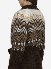 Cardigan Jane in lana jacquard cioccolato - indossato, vista alternativa