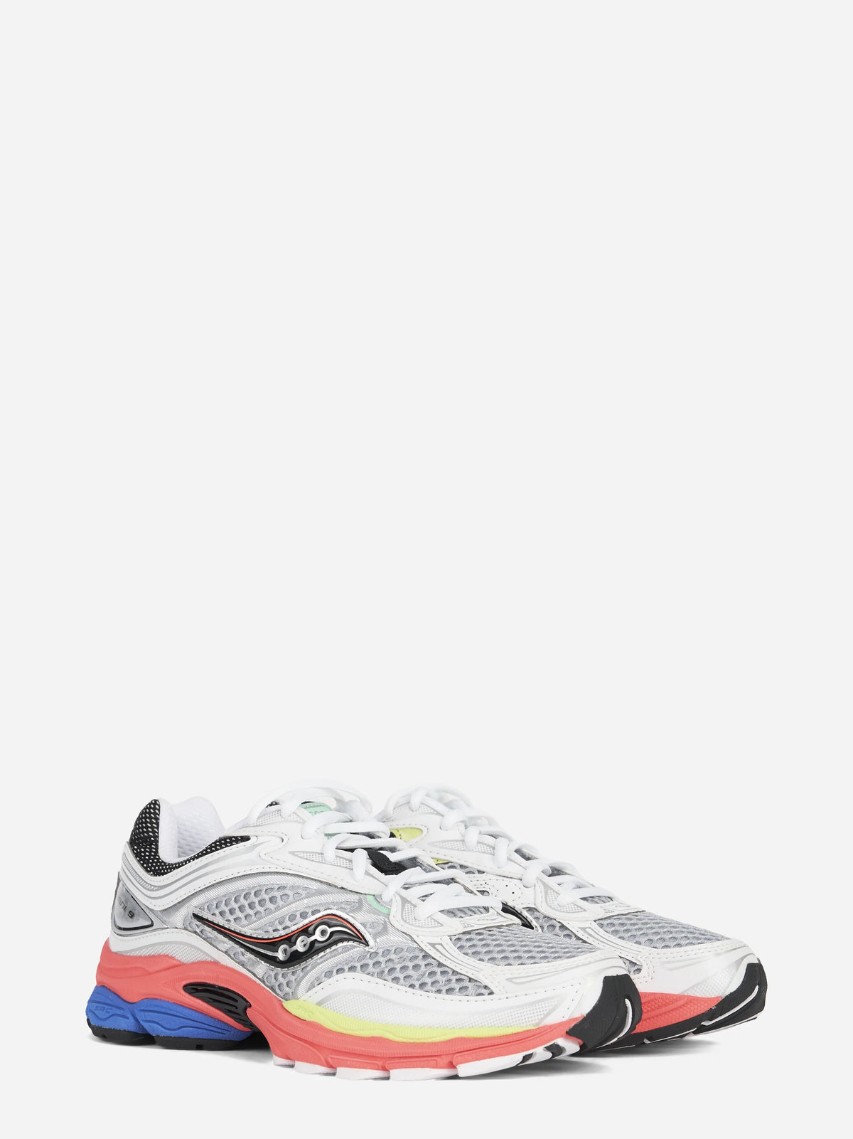 Sneaker ProGrid Omni 9 White ViziRed bianche - vista frontale