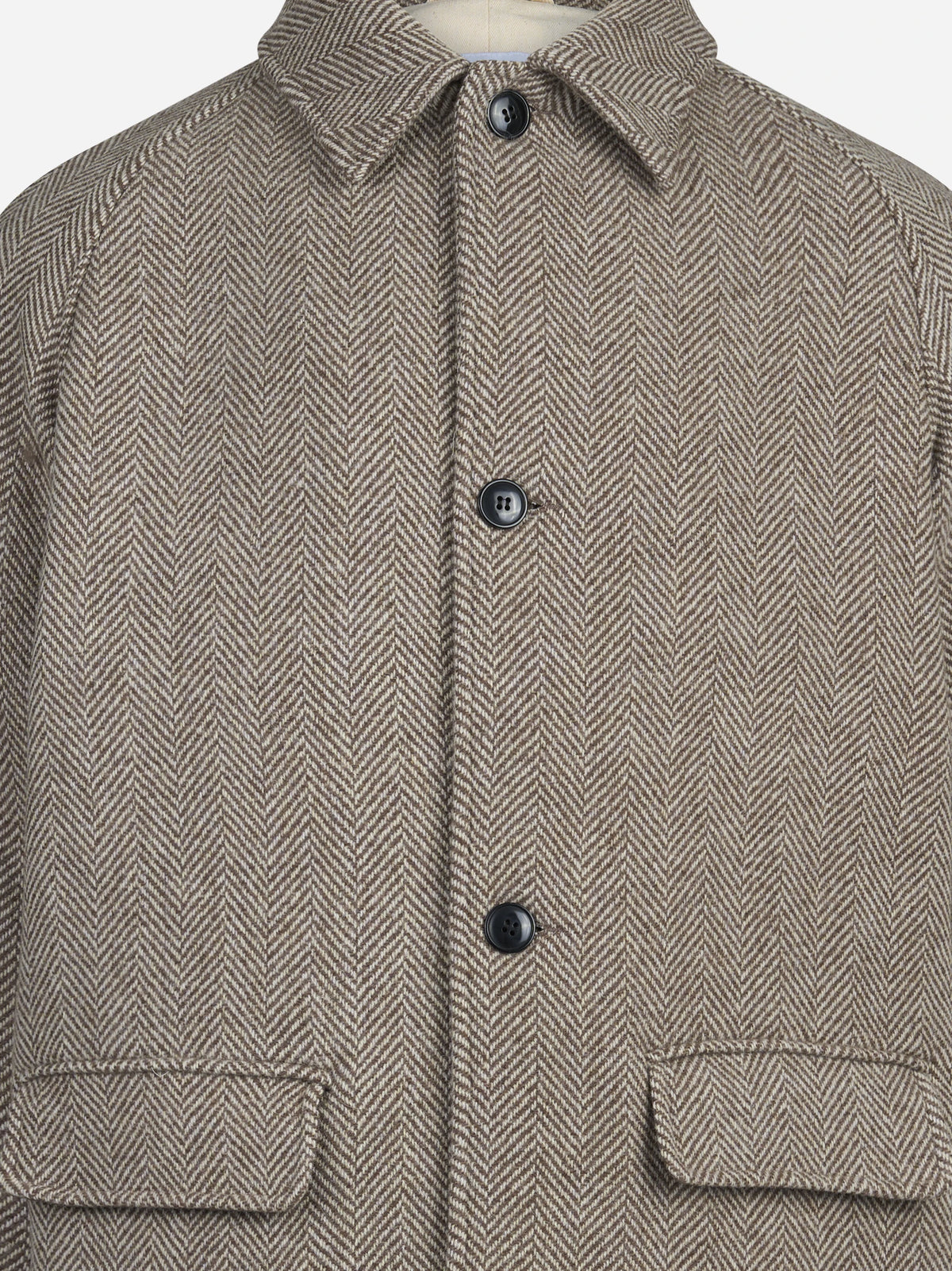 Cappotto Bingham Herringbone in lana beige - dettaglio del prodotto