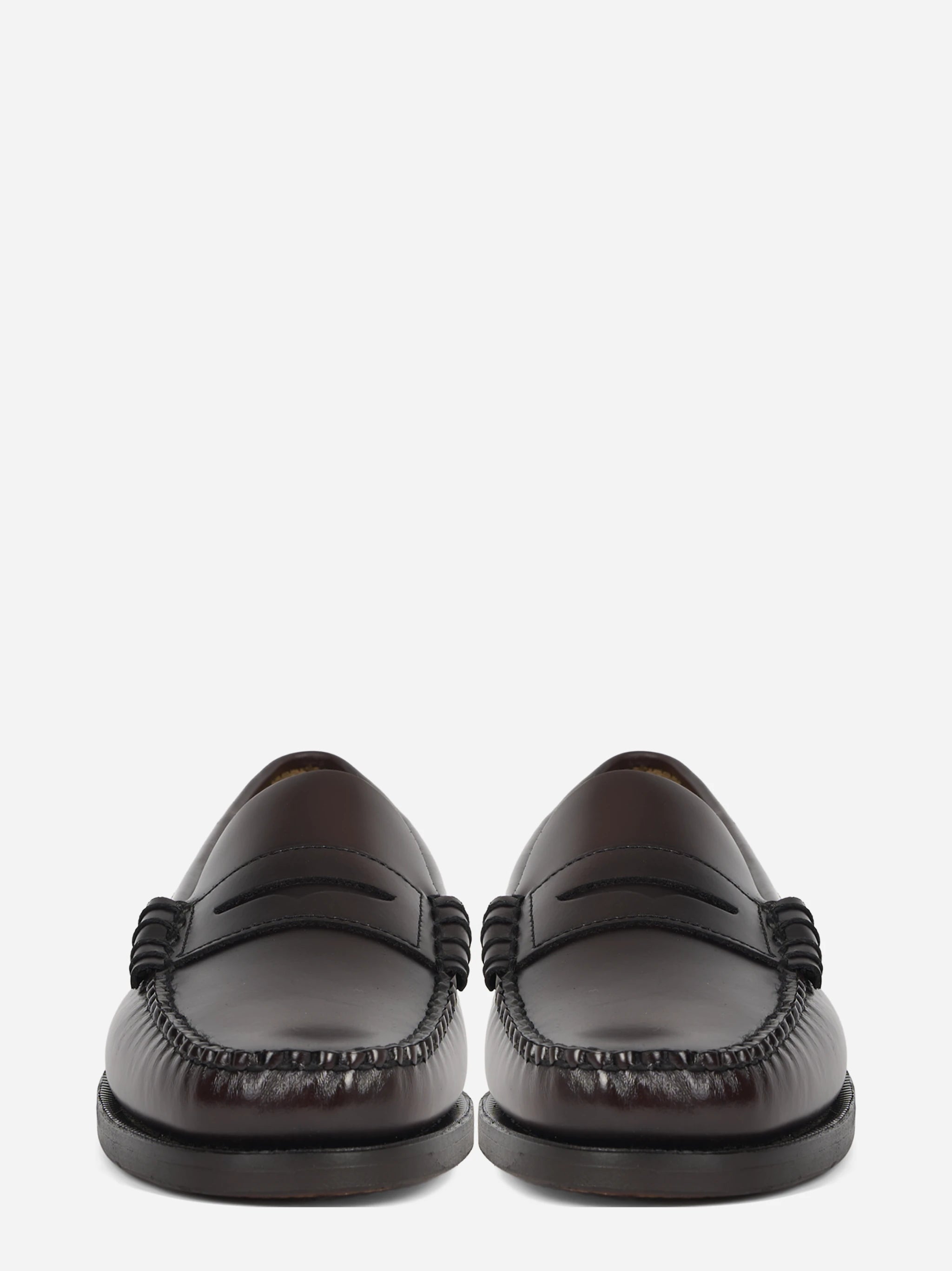 Mocassino Classic Dan in pelle bordeaux - vista frontale