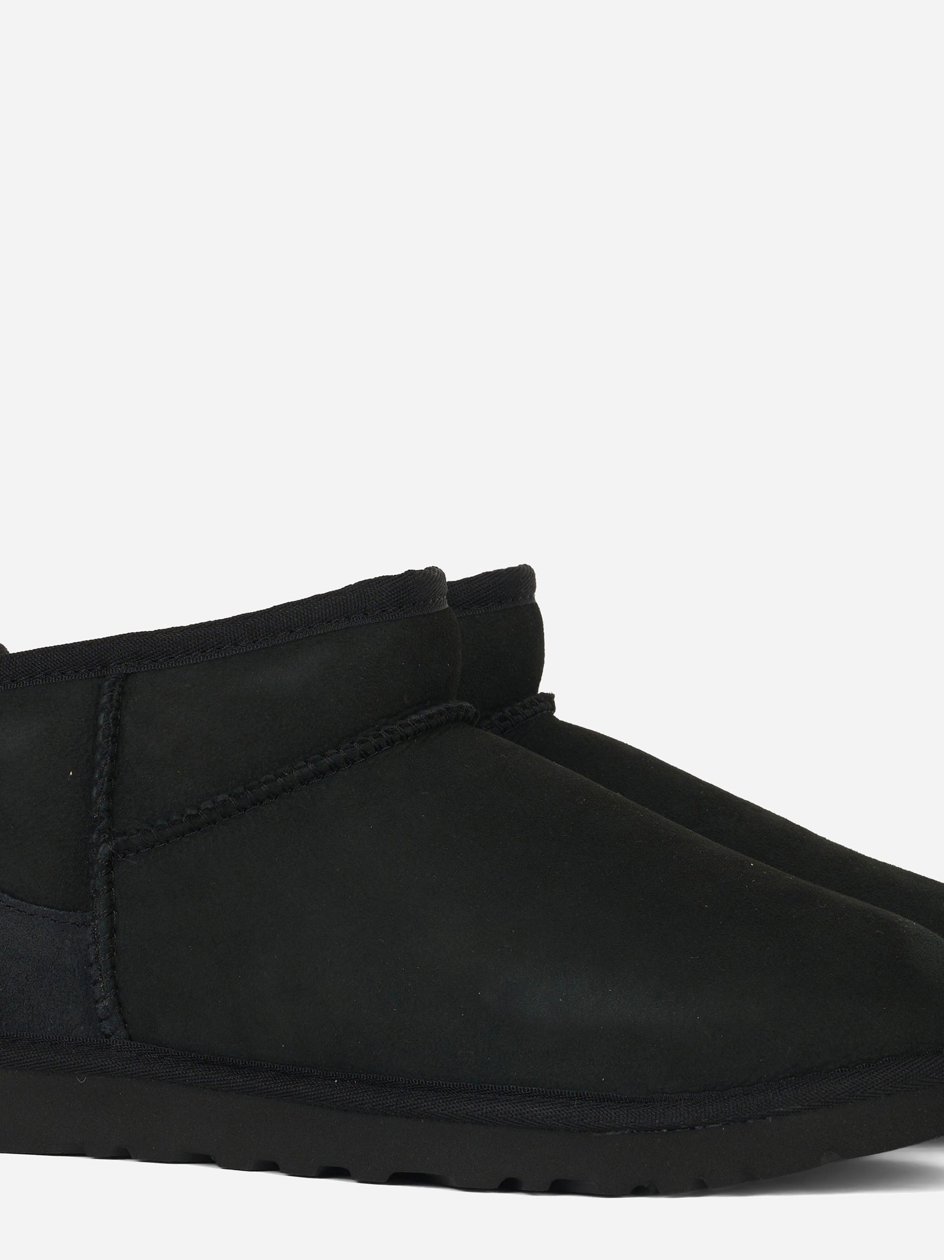 Stivale Classic Ultra Mini Nero