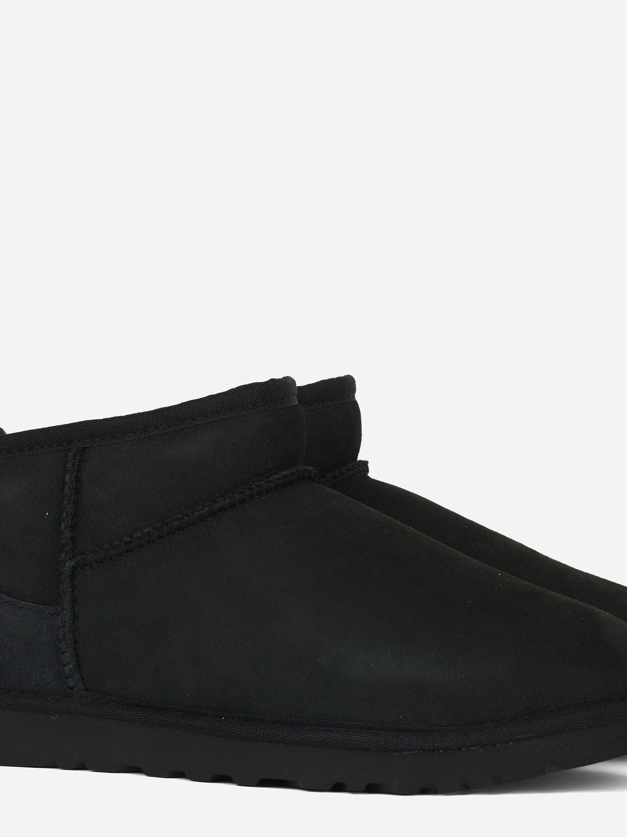 Stivale Classic Ultra Mini Nero