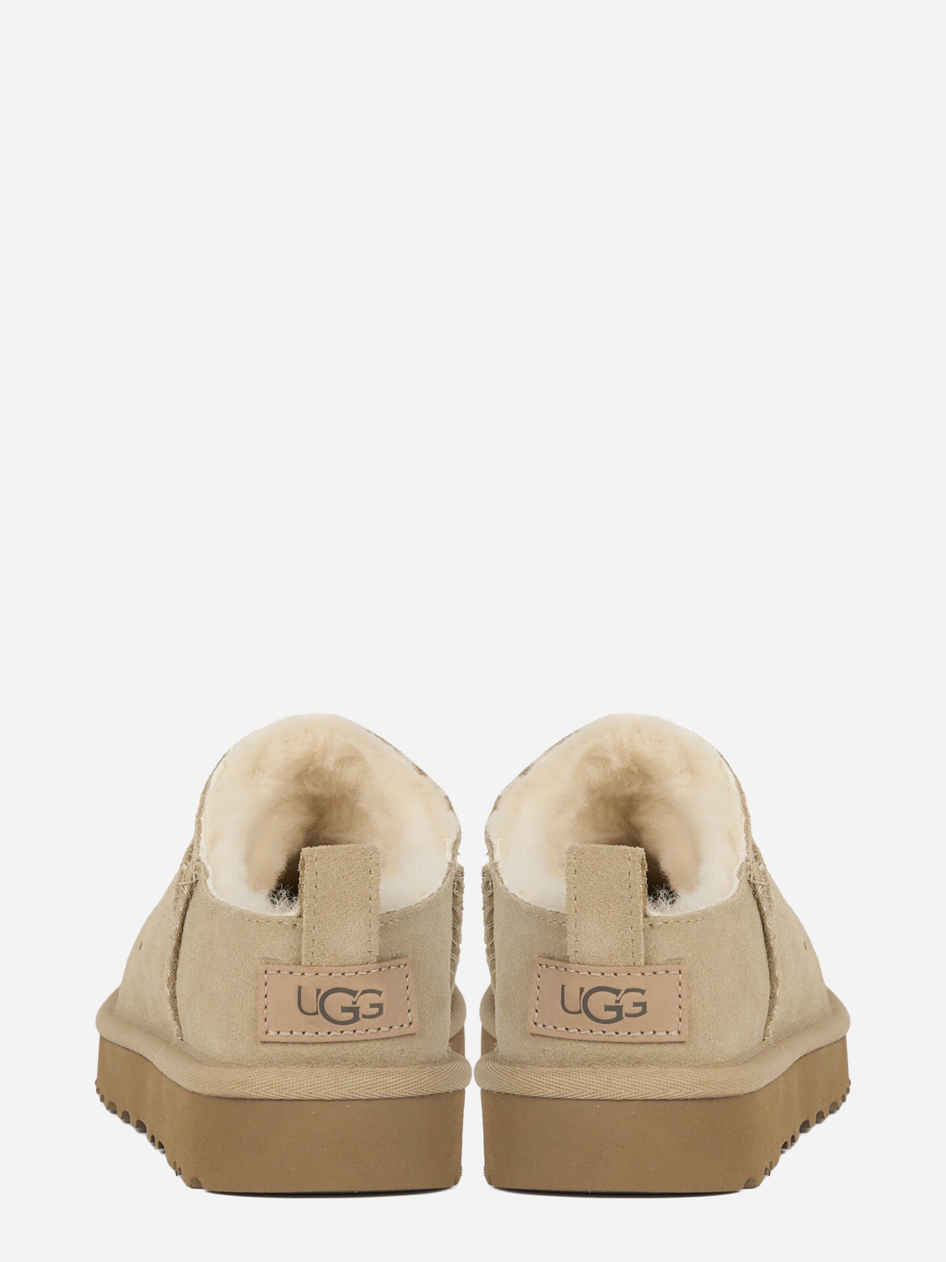 Stivaletto Classic Micro in camoscio Sand - vista tre quarti