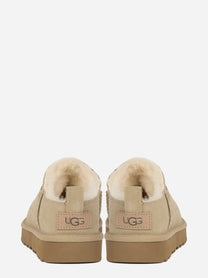 Stivaletto Classic Micro in camoscio Sand - vista tre quarti