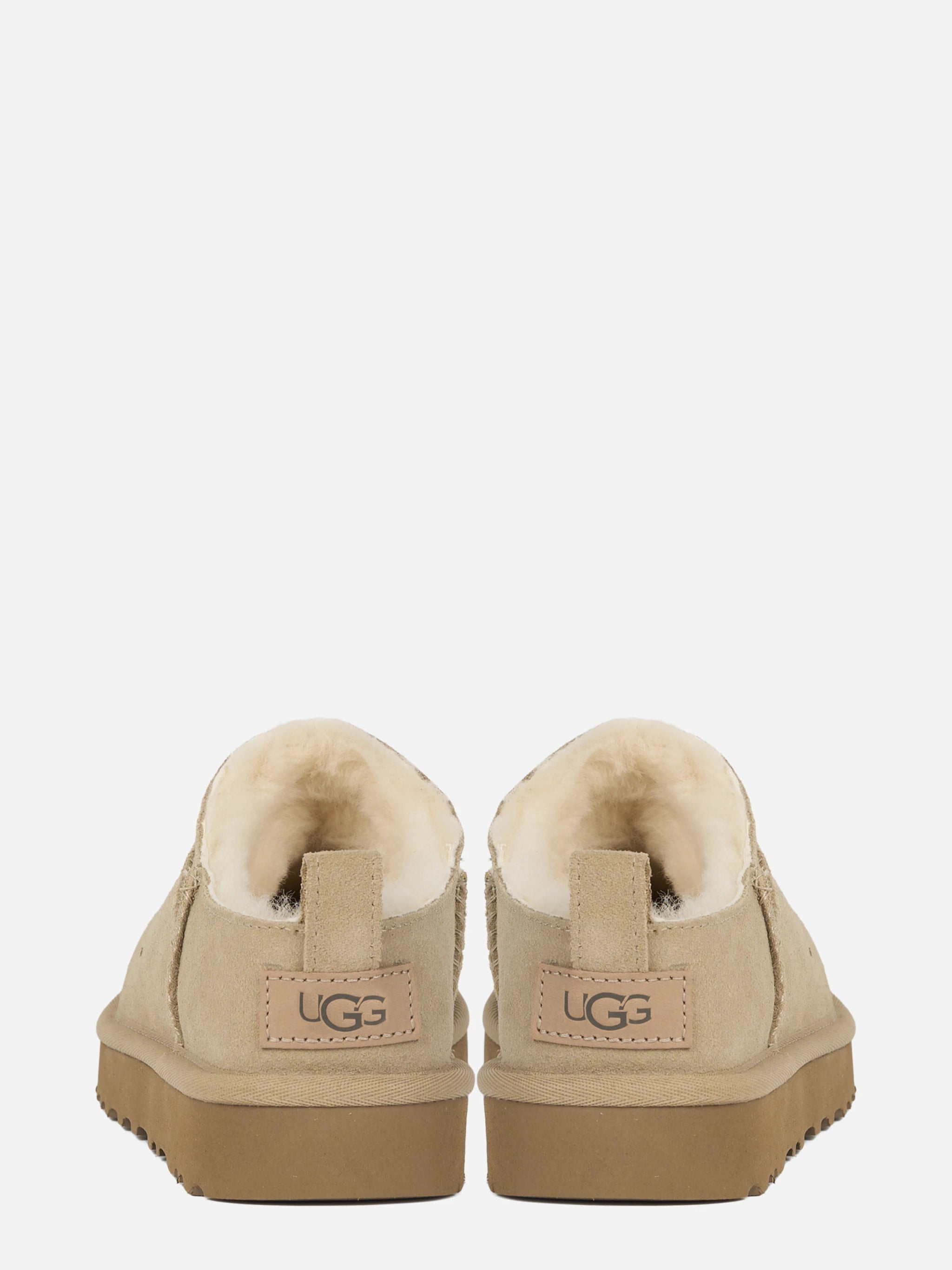 Stivaletto Classic Micro in camoscio Sand - vista tre quarti