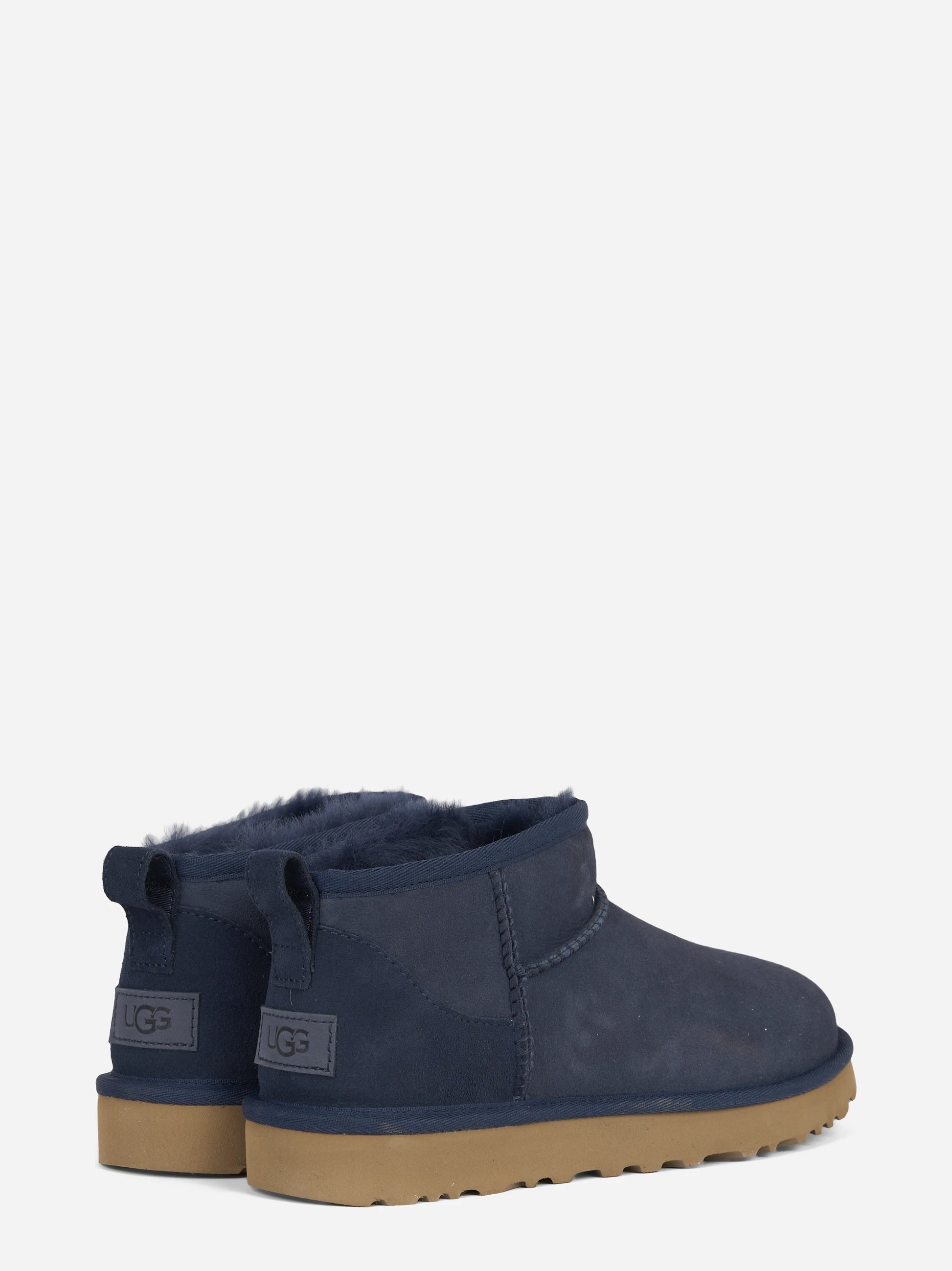 Stivaletto Classic Ultra Mini in montone Dark Indigo - dettaglio della suola