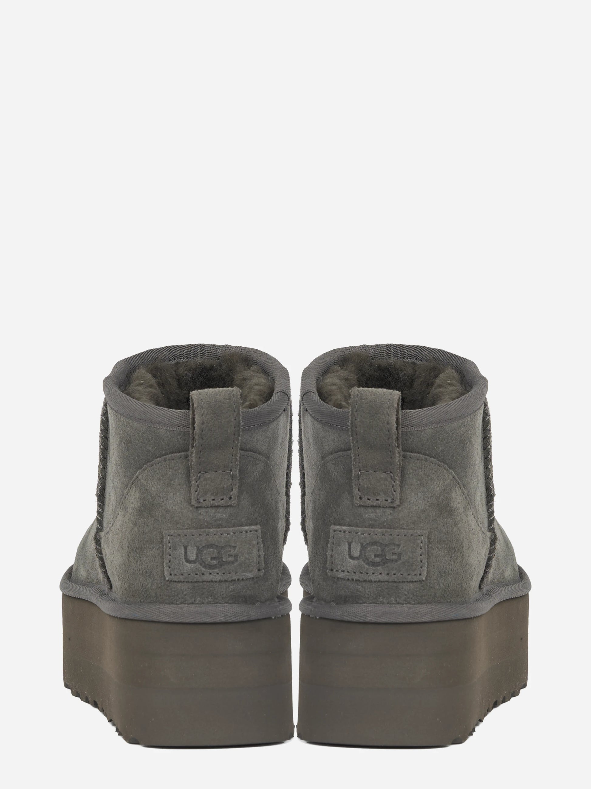 Stivaletto Classic Ultra Mini Platform in camoscio Charcoal - vista tre quarti