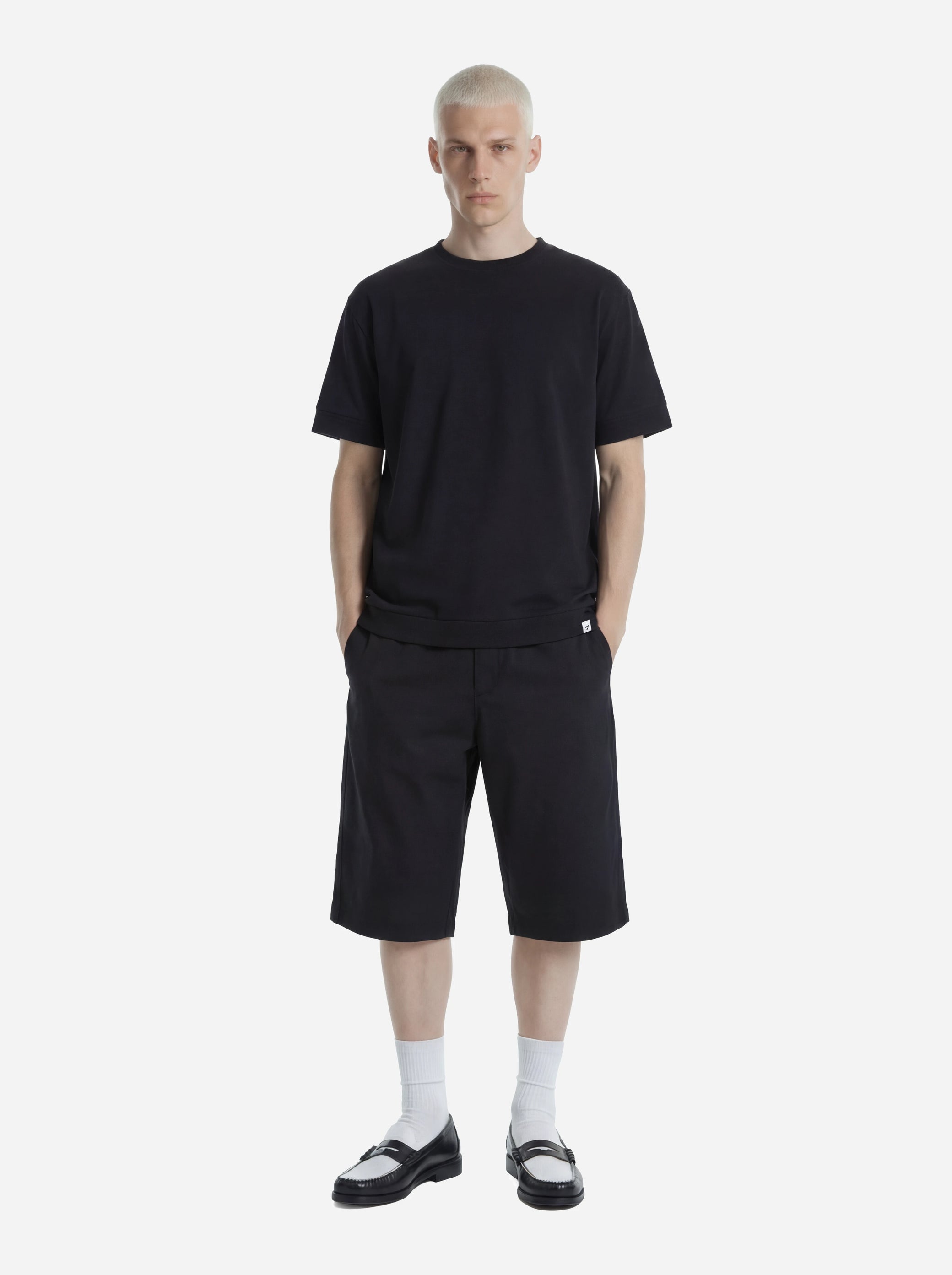 T-shirt manica corta nera Atene